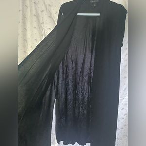 Women’s black sleeveless knit cardigan